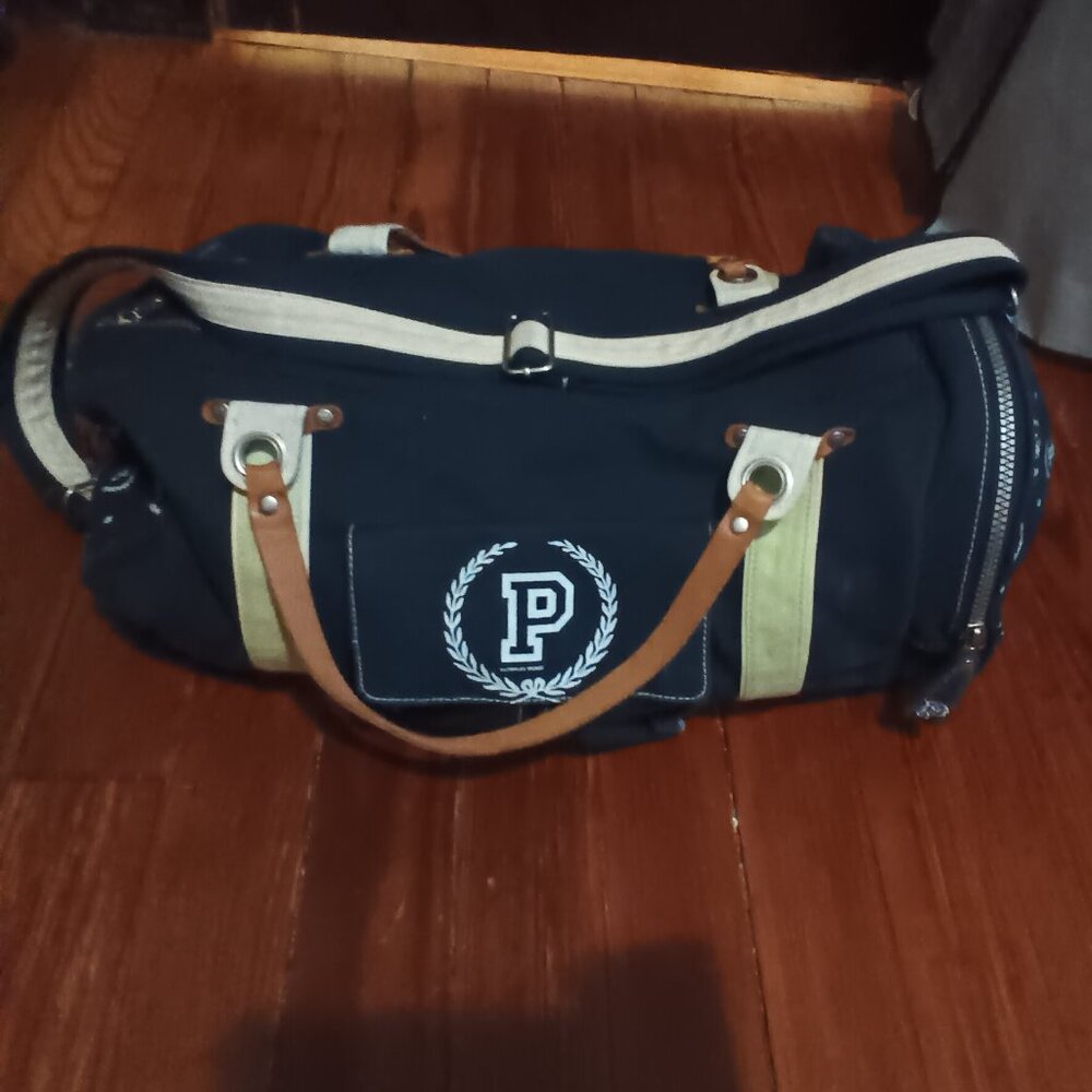 Victoria secret pink duffle bag